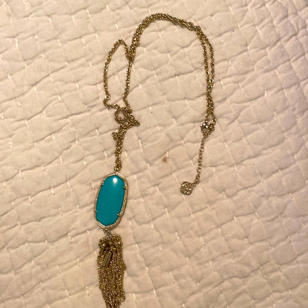 Krndra Scott long greenish necklace